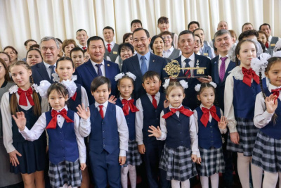 В селе Едей Хангаласского района открылась новая школа / ЯСИА   