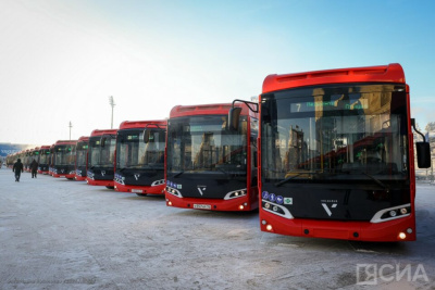 Якутск получит более ста новых автобусов в ближайшие годы / Дьулустаан Сергеев   