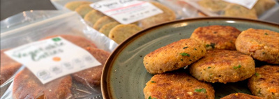 Замена этикеток, обучение персонала, снятие с продажи и не только. Как Роскачество очищает рынок растительных котлет /    