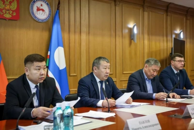 В Якутии наращивают объемы завоза грузов в Арктику / ЯСИА   