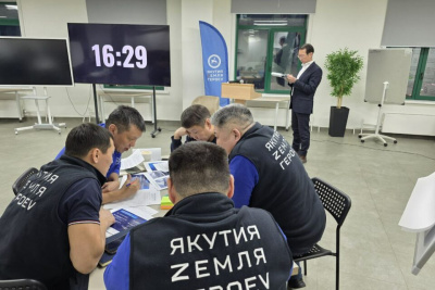 Василий Десяткин провел стресс-тренинг для курсантов программы «Якутия – Земля героев» / ЯСИА   