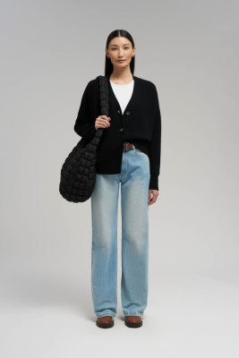 Кардиган свободного кроя с v-вырезом