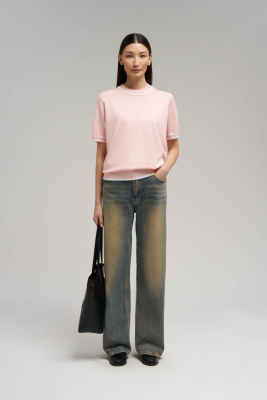 Легкий джемпер с короткими рукавами