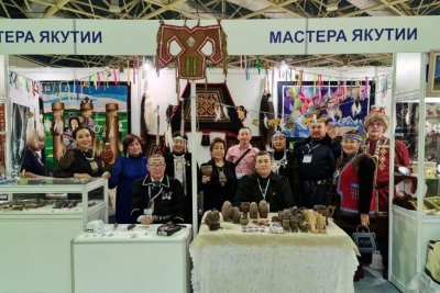 Народные мастера Якутии поддерживают Владимира Путина / ЯСИА   