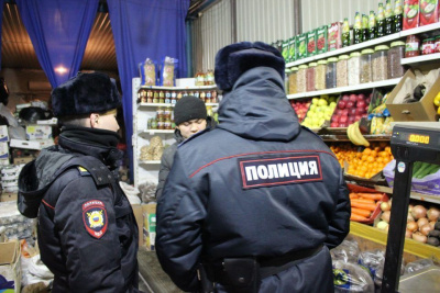 Глава Якутии поручил усилить контроль за мигрантами, приезжающими в республику / Анна Лебединская   