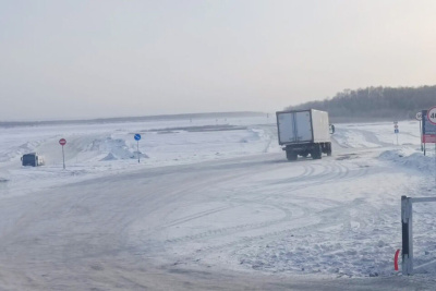 В Якутии увеличили грузоподъёмность ледового автозимника Якутск — Нижний Бестях / ЯСИА   