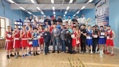 Большой февральский бокс /    