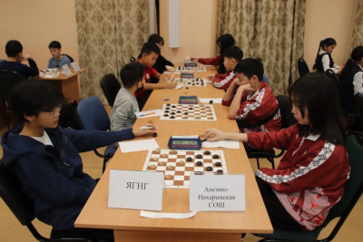 В Якутии стартовал региональный этап всероссийских соревнований по шашкам / ЯСИА Якутск Якутск Республика Саха (Якутия)