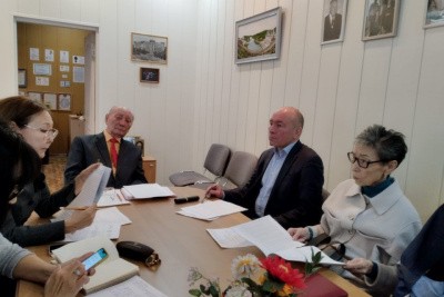 В медучреждениях Якутии организовали проверку качества оказания услуг / Саина Титова   