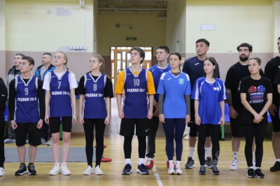 Сильнейшими в ГТО стали команда «ГТОшники» и восьмая школа /    