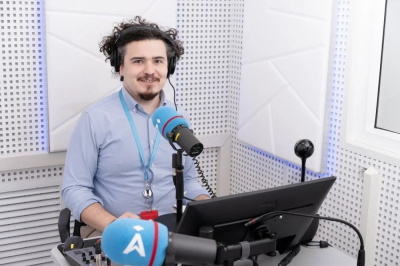 Григорий Ифтодий о «фишках» радио «Алмазный край» /    