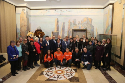 Представители «Якутского землячества» встретились с доверенными лицами Владимира Путина / ЯСИА   