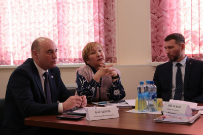 Работа бюджетных учреждений Арылаха оценена положительно /    