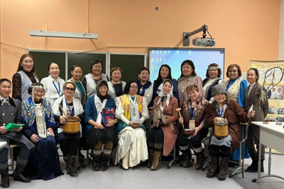 В ассоциации учителей «Алгыстаах сахам тыла» рассказали о проделанной работе и планах / Нарыйа Пахомова   