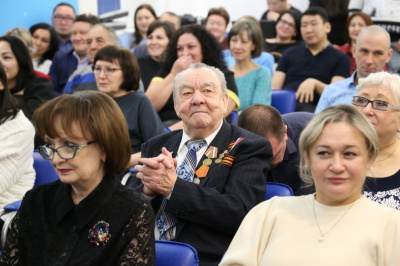 День энергетика: спасибо за работу! /    