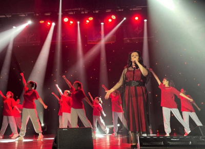 Звёзды сошлись в «Северном сиянии» /  Мирный Мирнинский Республика Саха (Якутия)