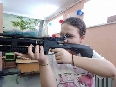 «Пулевая стрельба» завоевала серебро на всероссийском конкурсе /    