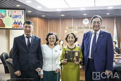 Династия Фёдоровых из Горного района стала победителем конкурса министерства финансов Якутии / Дьулустаан Сергеев   Республика Саха (Якутия)