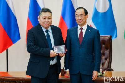 Заведующий лабораторией ШАЛ Института космофизики Леонид Ксенофонтов отмечен почетным званием / Нарыйа Пахомова   