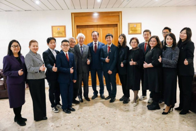 Айсен Николаев встретился с победителями международных и всероссийских олимпиад школьников / ЯСИА   