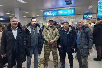 «Отдохну немного и снова на Донбасс»: в Якутск прибыл известный военкор «Сахамедиа» Владимир Укоев / ЯСИА   