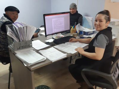 Вывезли! Ударный труд Ассоциации строителей АЯМ накануне закрытия ледовой переправы