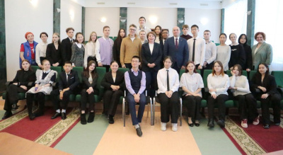 Бороться и искать, найти и не сдаваться /    