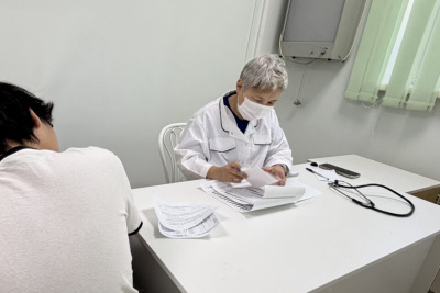 В Якутске стартовал проект для семей с детьми «Эрэл: Расти здоровым!» / ЯСИА   