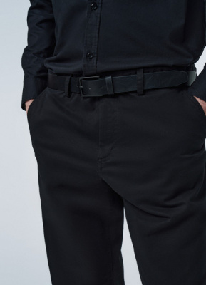 Ремень с чёрной пряжкой, Черный