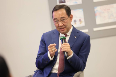 Айсен Николаев рассказал о развитии и угрозе искусственного интеллекта / Нарыйа Пахомова   