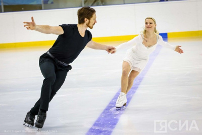 Фигуристы Евгения Тарасова и Владимир Морозов провели мастер-класс в Якутске / Саина Титова Якутск Якутск Республика Саха (Якутия)