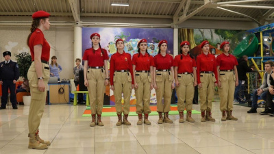 Умелый боец - везде молодец! /  Алдан Алданский 