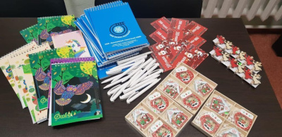 Подарков много не бывает /  Алдан Алданский 