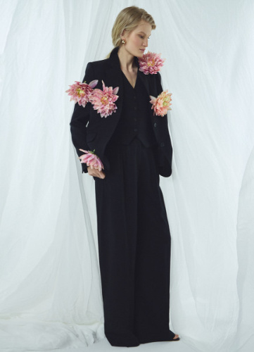 Широкие брюки со стрелками, Черный