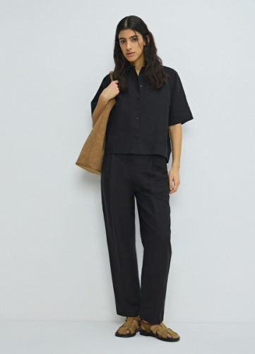 Зауженные книзу брюки изо льна, Черный