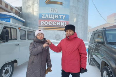 Водоканал Якутска передал автомобили УАЗ в Северо-Восточный фонд помощи и поддержки Донбасса / ЯСИА Якутск Якутск Республика Саха (Якутия)