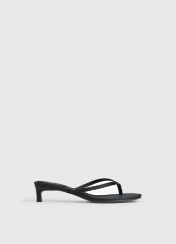 Босоножки, Черный