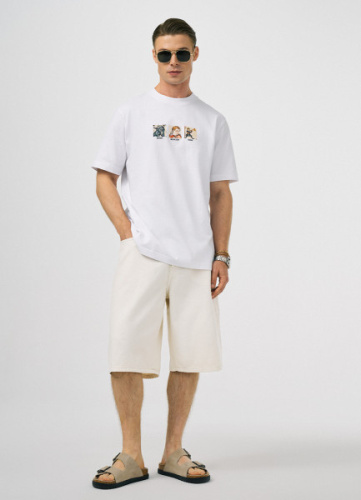 Шорты-бермуды, Белый