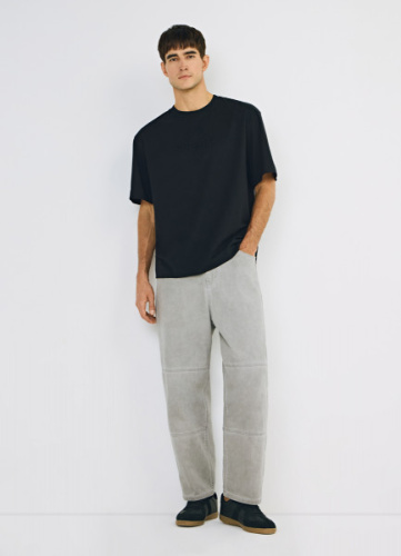 Футболка с объёмной вышивкой, Черный