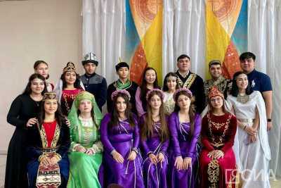 В Якутске прошла проектная сессия финалистов конкурса «Время традиций» / Майя Гоголева Якутск Якутск Республика Саха (Якутия)