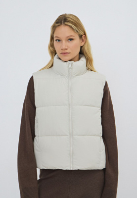Утеплённый жилет, Бежевый