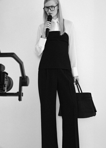 Прямые брюки со стрелками, Черный