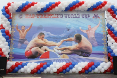 В Москву съезжаются участники I этапа Кубка мира по мас-рестлингу /  Москва Город Москва Москва