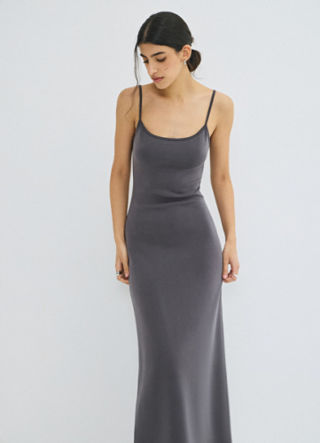 Приталенное трикотажное платье, Серый