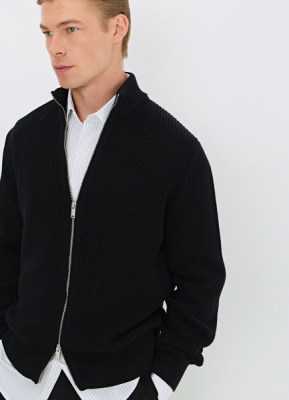 Кардиган на молнии, Черный