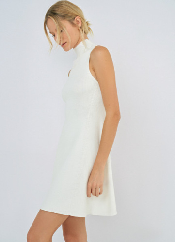 Вязаное платье с воротником-стойкой, Белый