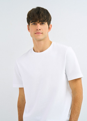 Базовая футболка, Белый