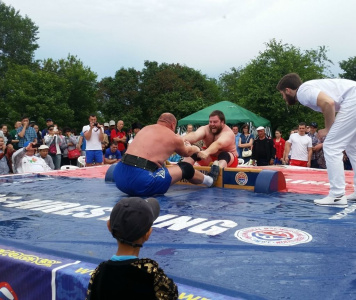 И дождь нам не помеха! /    Город Москва