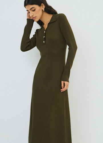 Вязаное платье с воротником поло на пуговицах, Зеленый