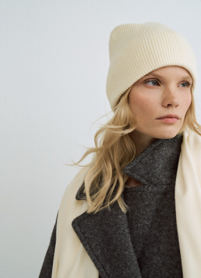 Шапка-бини, Бежевый